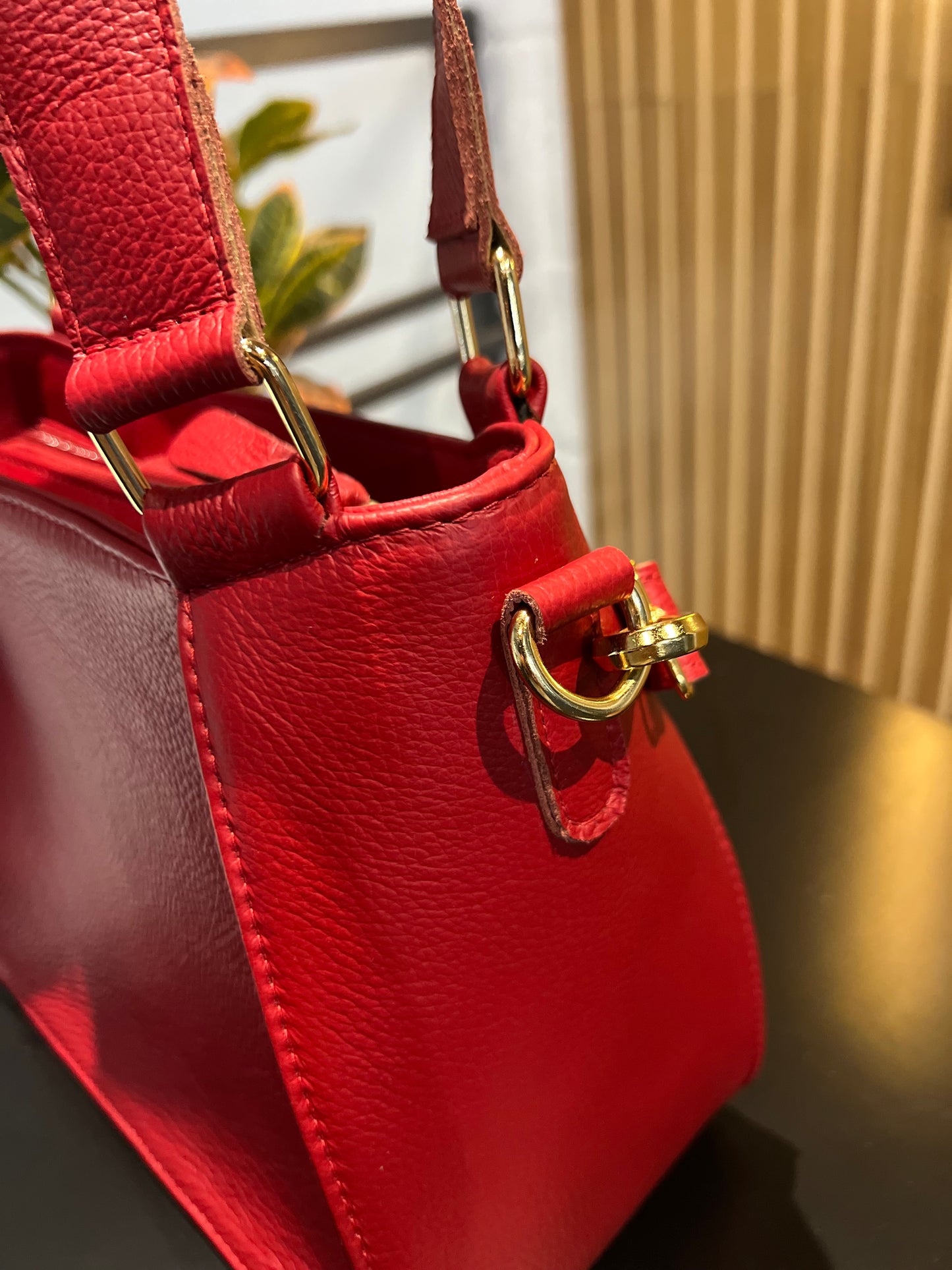Bolsa Francis | Em couro legítimo premium