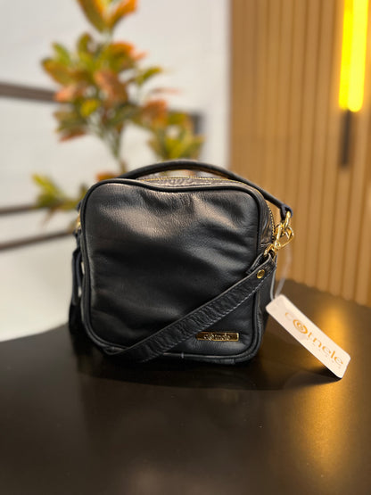 Bolsa Juliana | Em couro legítimo premium