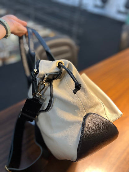 Bolsa Angélica | Em couro legítimo premium