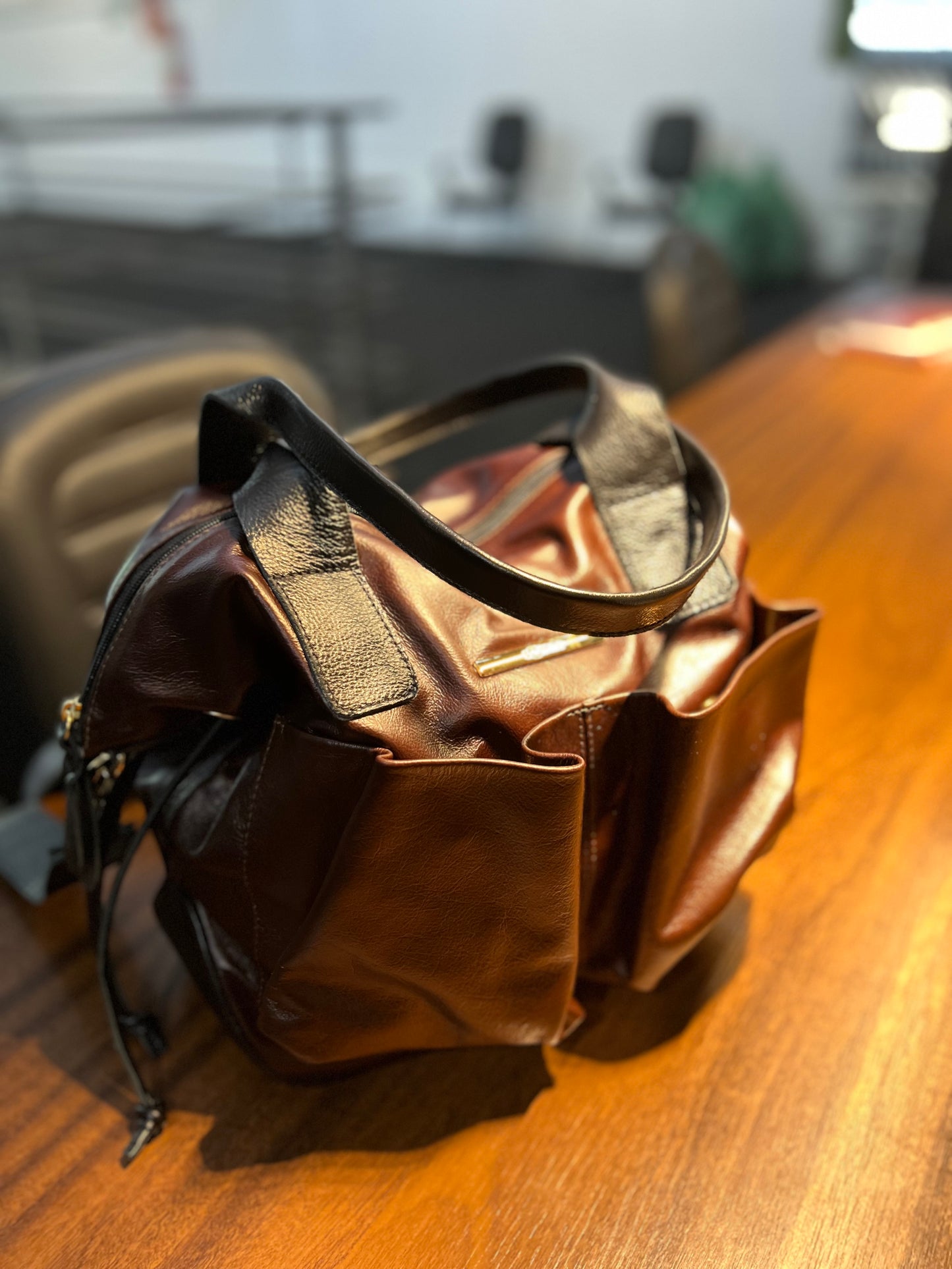 Bolsa Angélica | Em couro legítimo premium