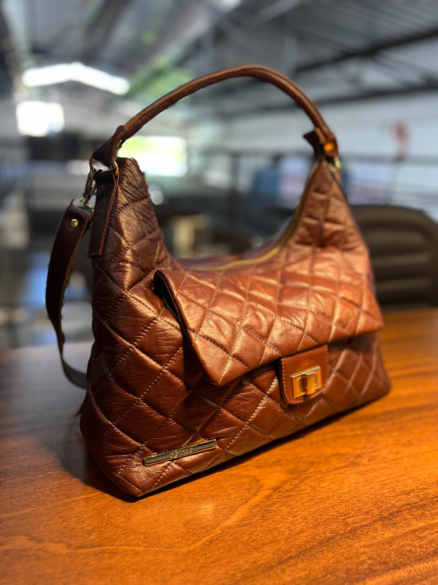 Bolsa Eduarda | Em couro legítimo premium