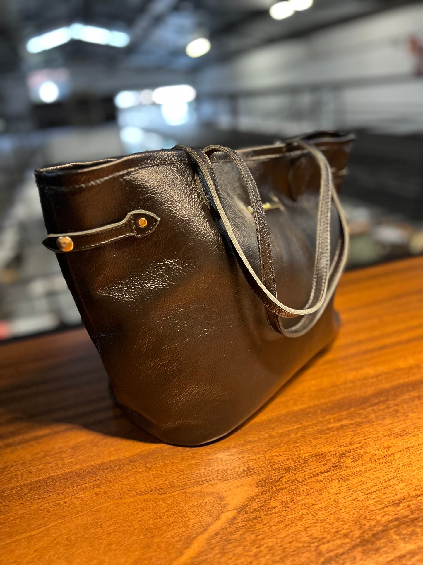 Bolsa Marcela | Em couro legítimo premium