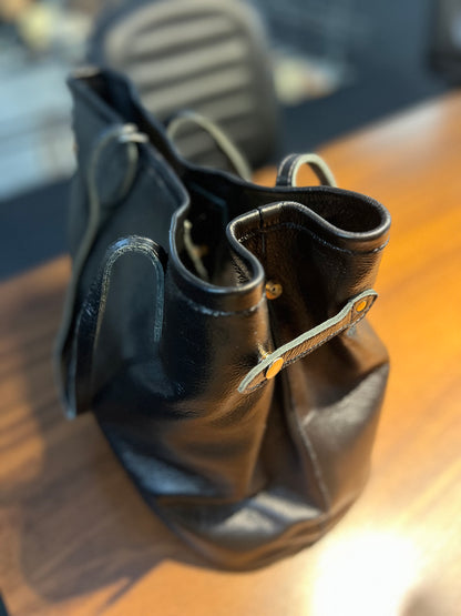 Bolsa Marcela | Em couro legítimo premium