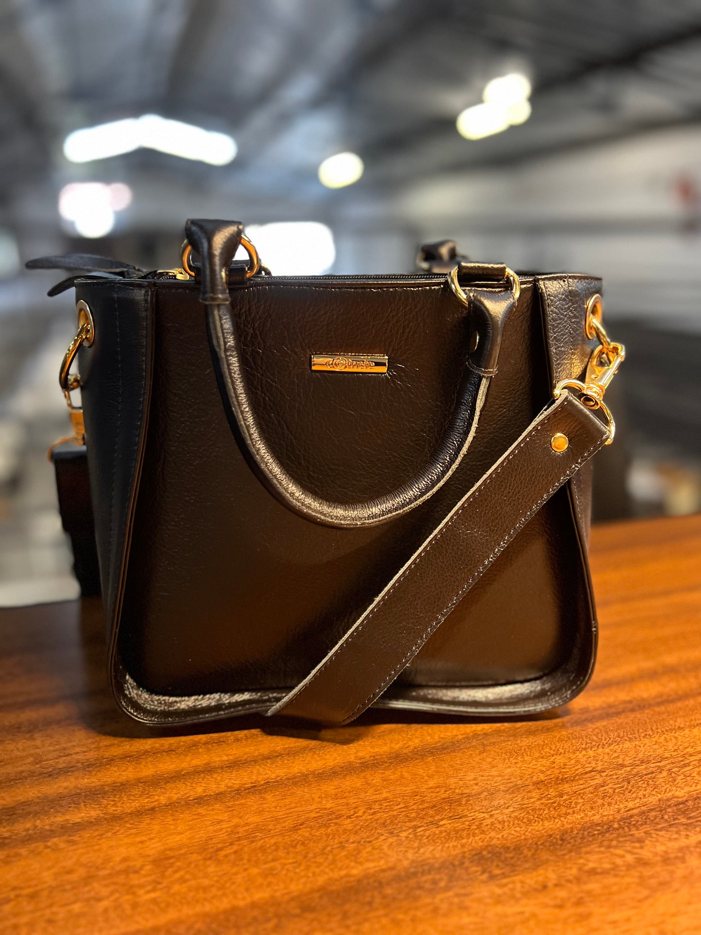 Bolsa Francis | Em couro legítimo premium