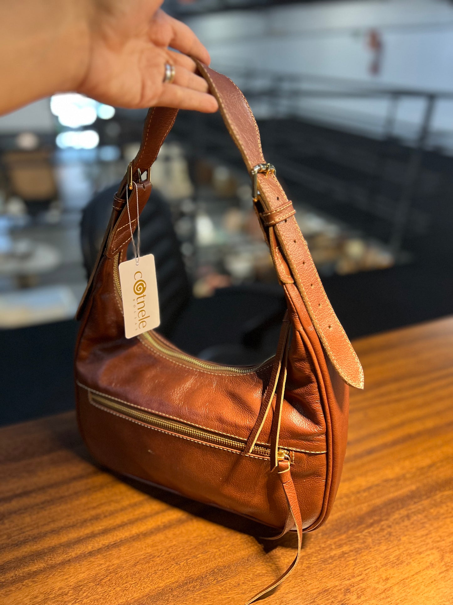 Bolsa Bruna | Em couro legítimo premium