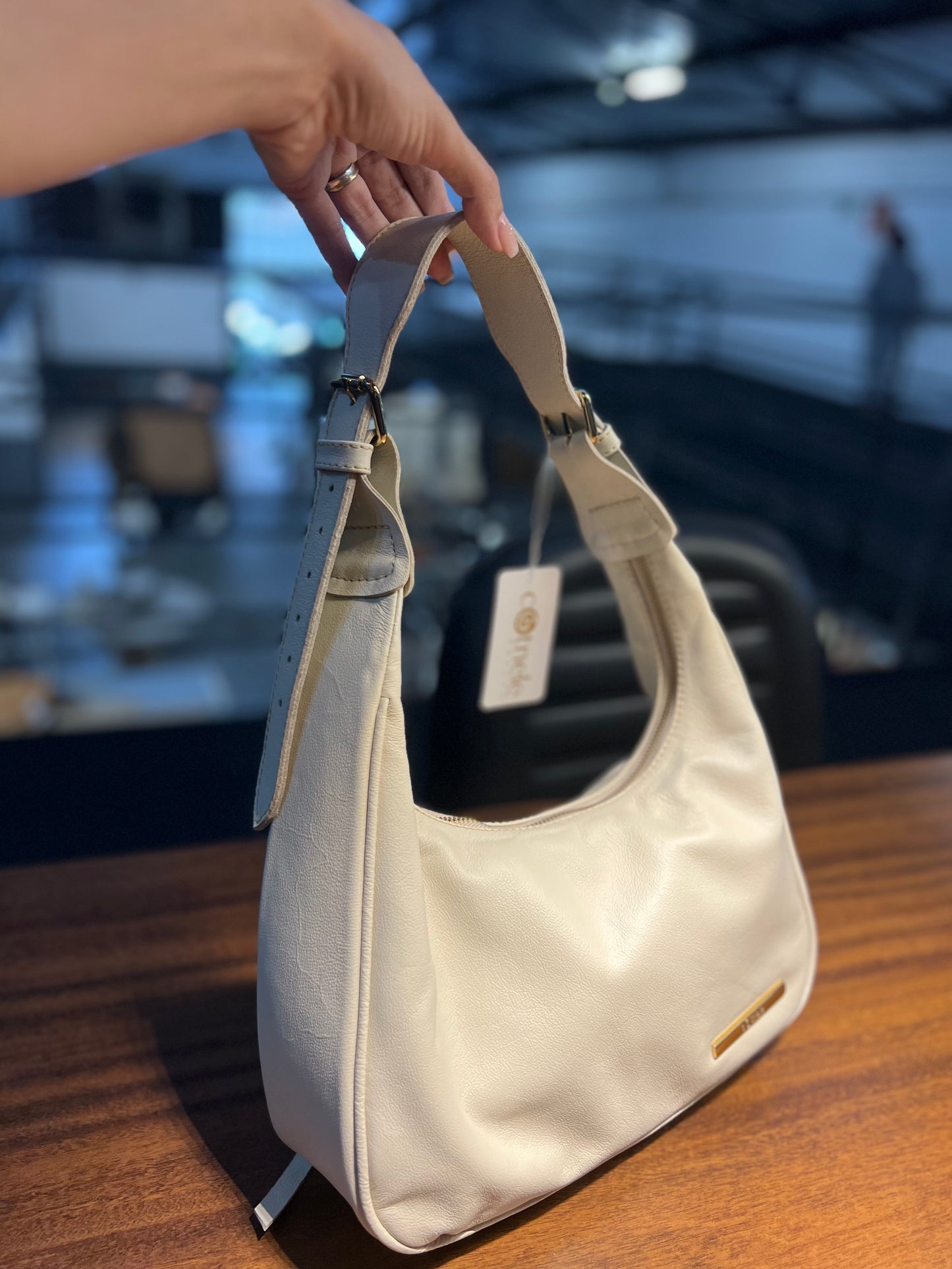 Bolsa Bruna | Em couro legítimo premium