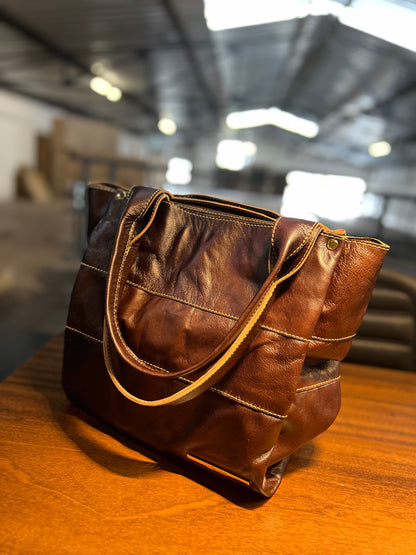 Bolsa Chica | Em couro legítimo premium