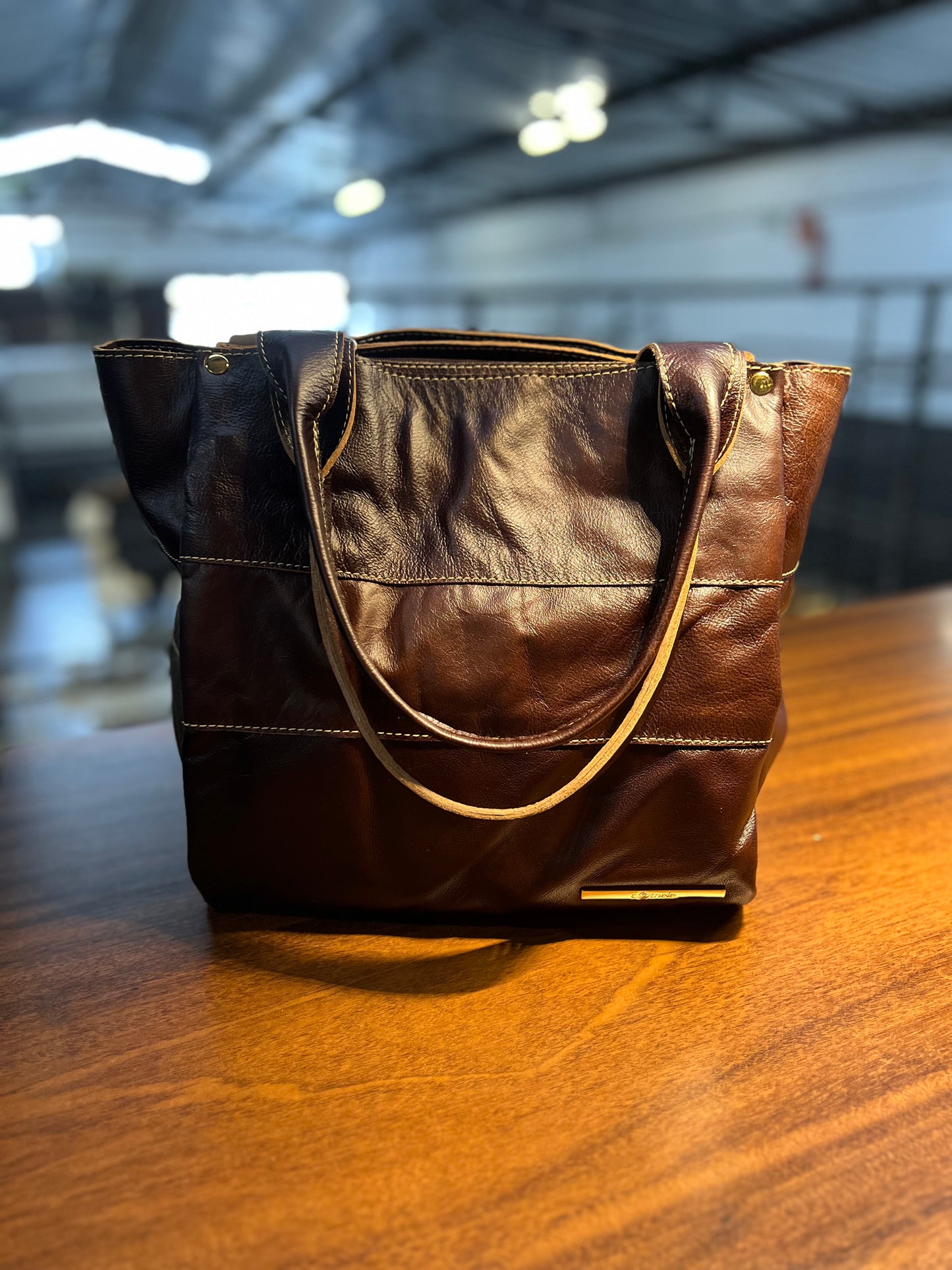 Bolsa Chica | Em couro legítimo premium