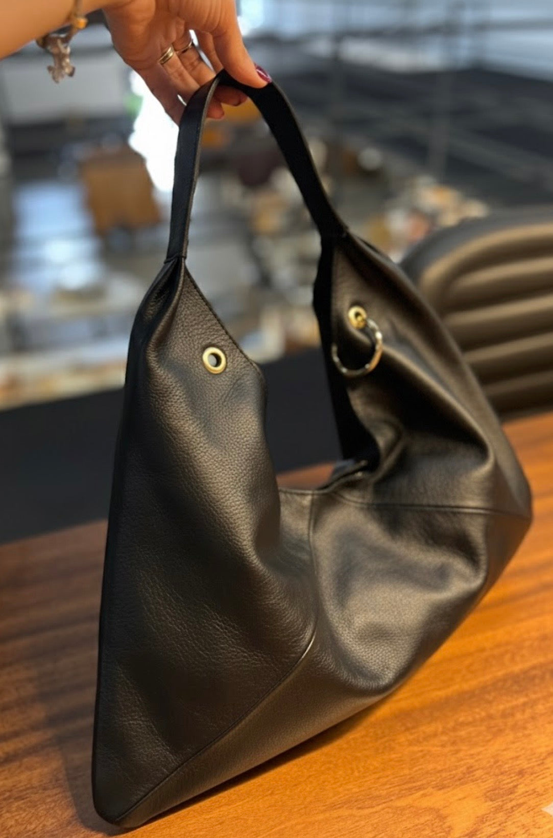 Bolsa Beatriz | Em couro legítimo premium