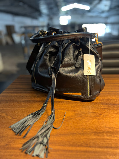 Bolsa Gisele | Em couro legítimo premium