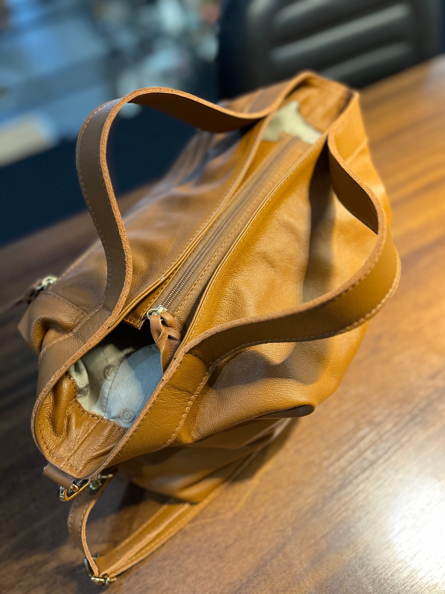 Bolsa Francesca | Em couro legítimo premium