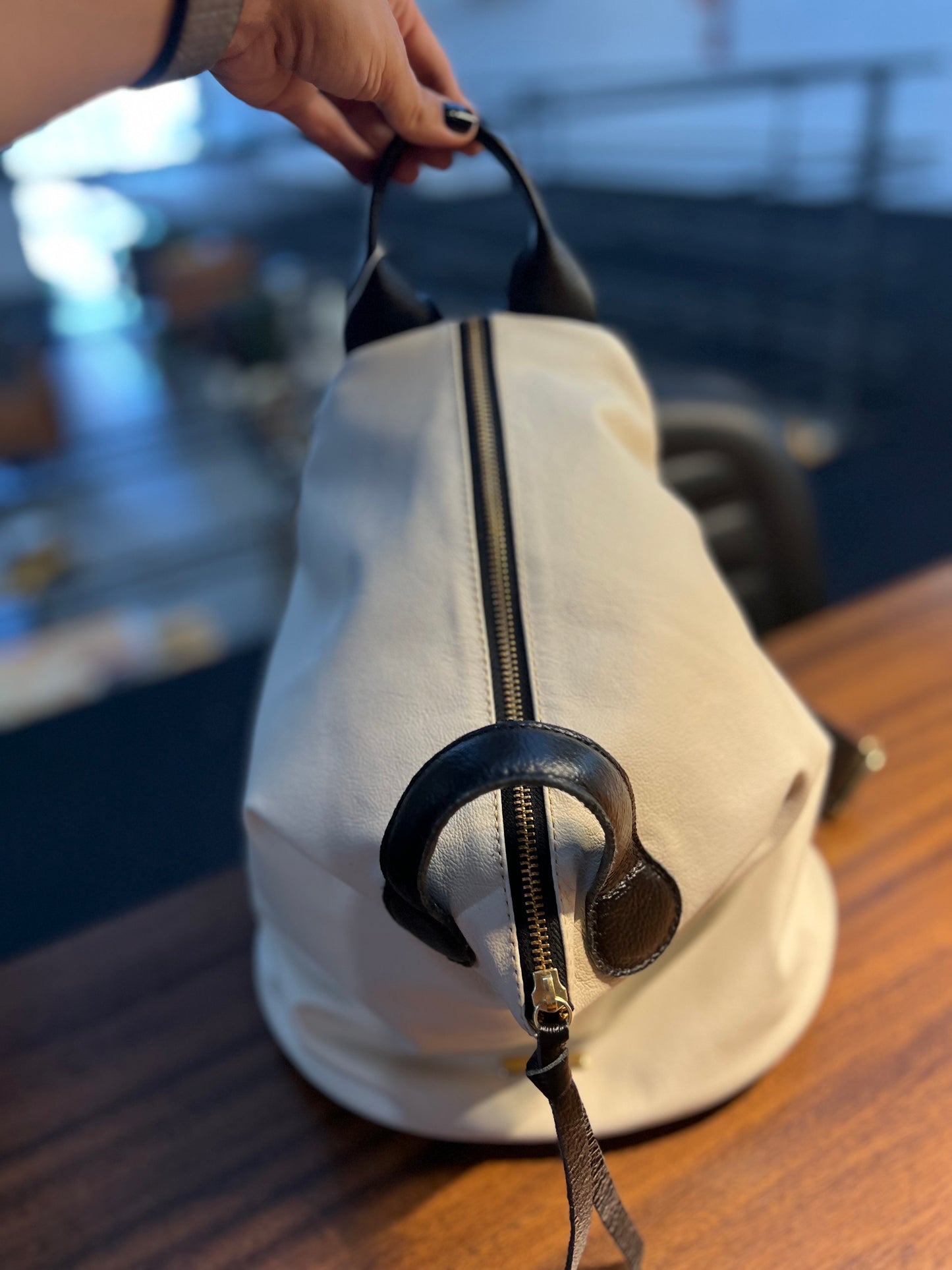 Mochila Maitê | Em couro legítimo premium