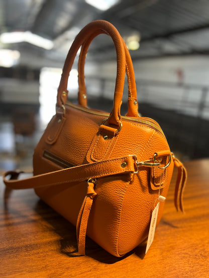 Bolsa Olívia | Em couro legítimo premium