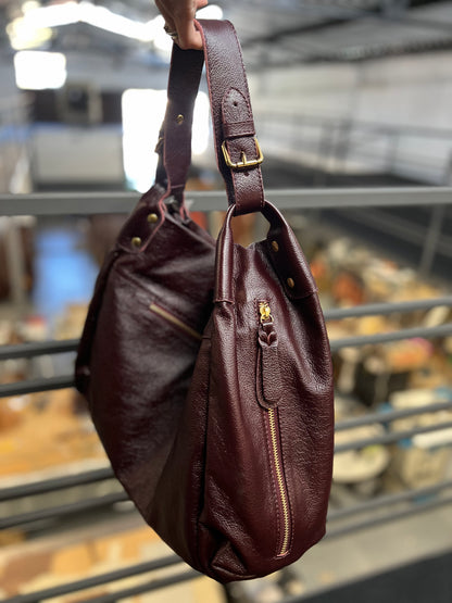 Bolsa Liliam | Em couro legítimo premium