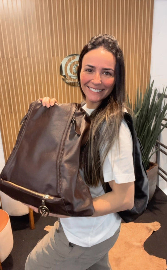 Mochila Lola | Em couro legítimo premium