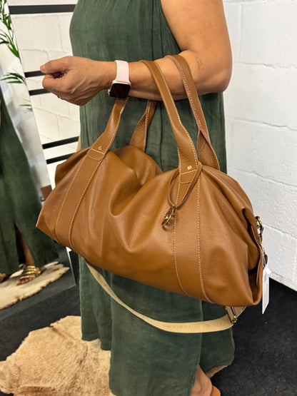 Bolsa / Mala Ayla | Em couro legítimo premium