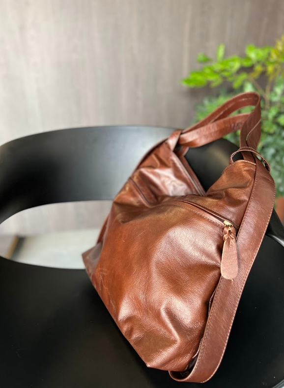 Bolsa Monica | Em couro legítimo premium