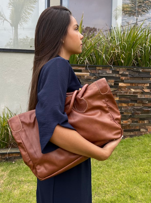 Bolsa Melinda | Em couro legítimo premium