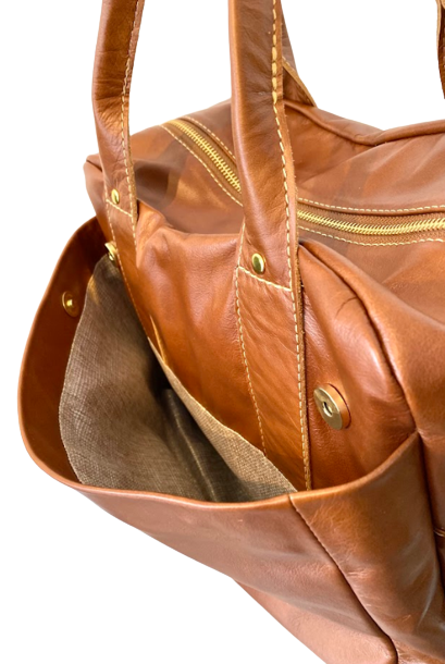 Bolsa Giovana | Em couro legítimo premium