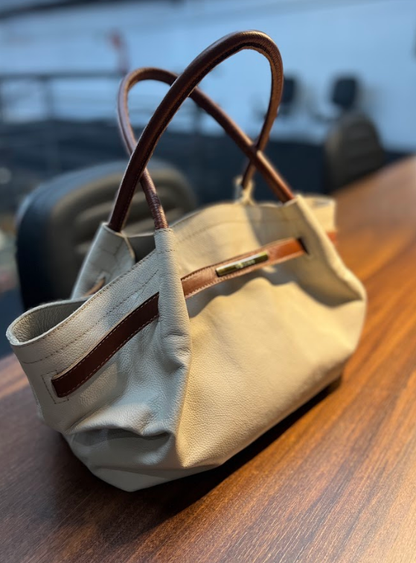 Bolsa Flávia| Em couro legítimo premium