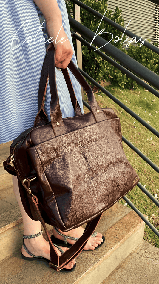 Bolsa Giovana | Em couro legítimo premium