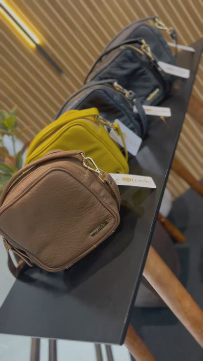 Bolsa Juliana | Em couro legítimo premium