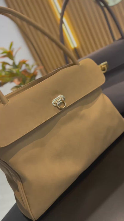 Bolsa Olga | Em couro legítimo premium
